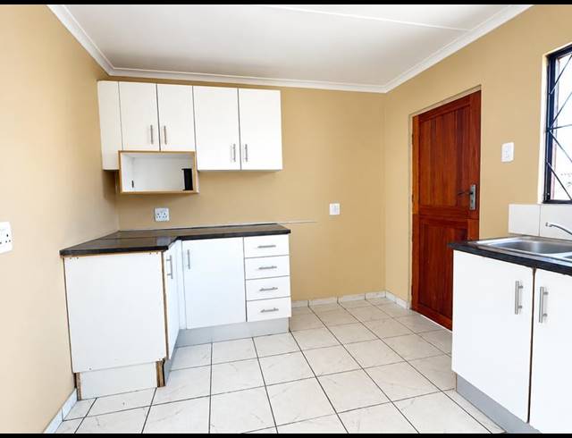 2 BEDROOM PROPERTY TO RENT IN NCAMBEDLANA